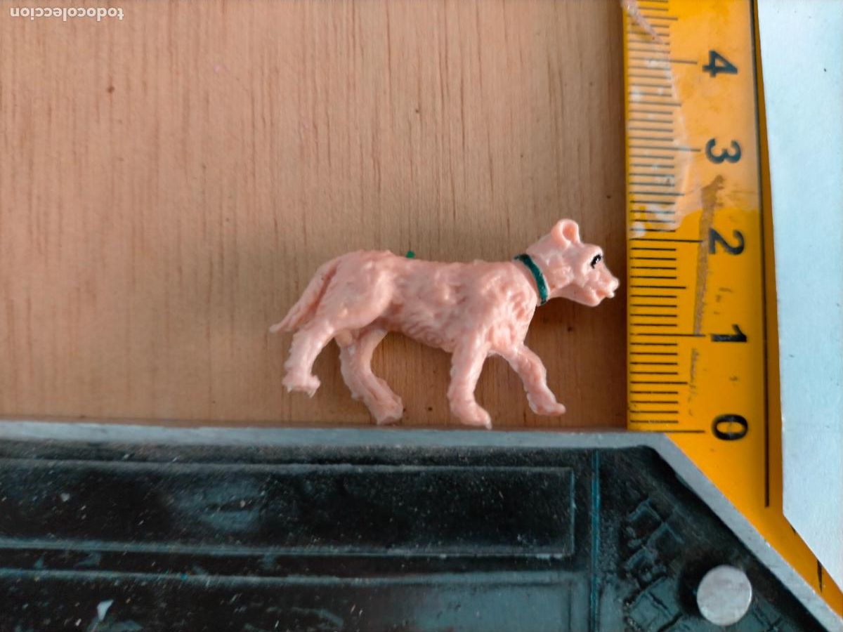Figuras de Pres&eacute;pios: HAGA SU OFERTA antigua figura de ANIMALES . portal de belen plastico duro nacimiento