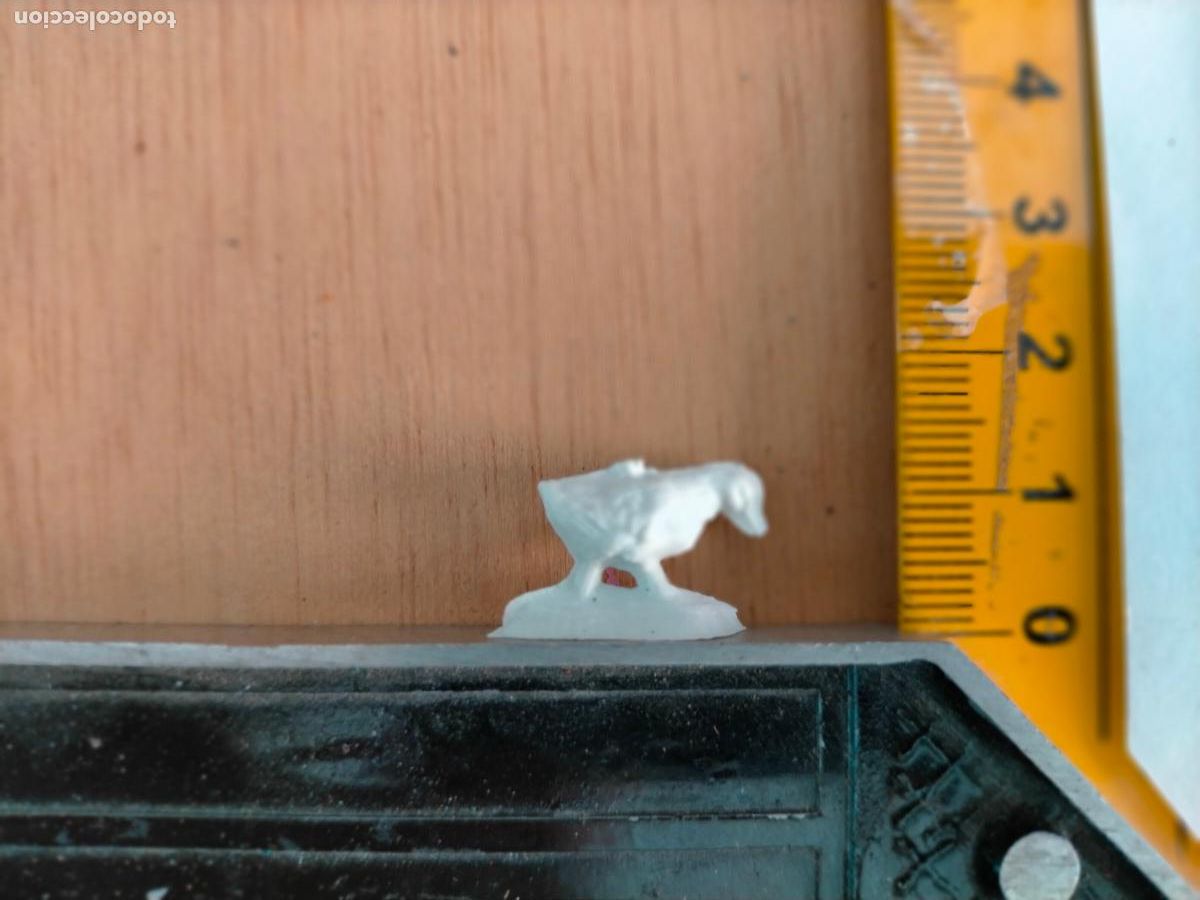 Figuras de Pres&eacute;pios: HAGA SU OFERTA antigua figura de ANIMALES . portal de belen plastico duro nacimiento