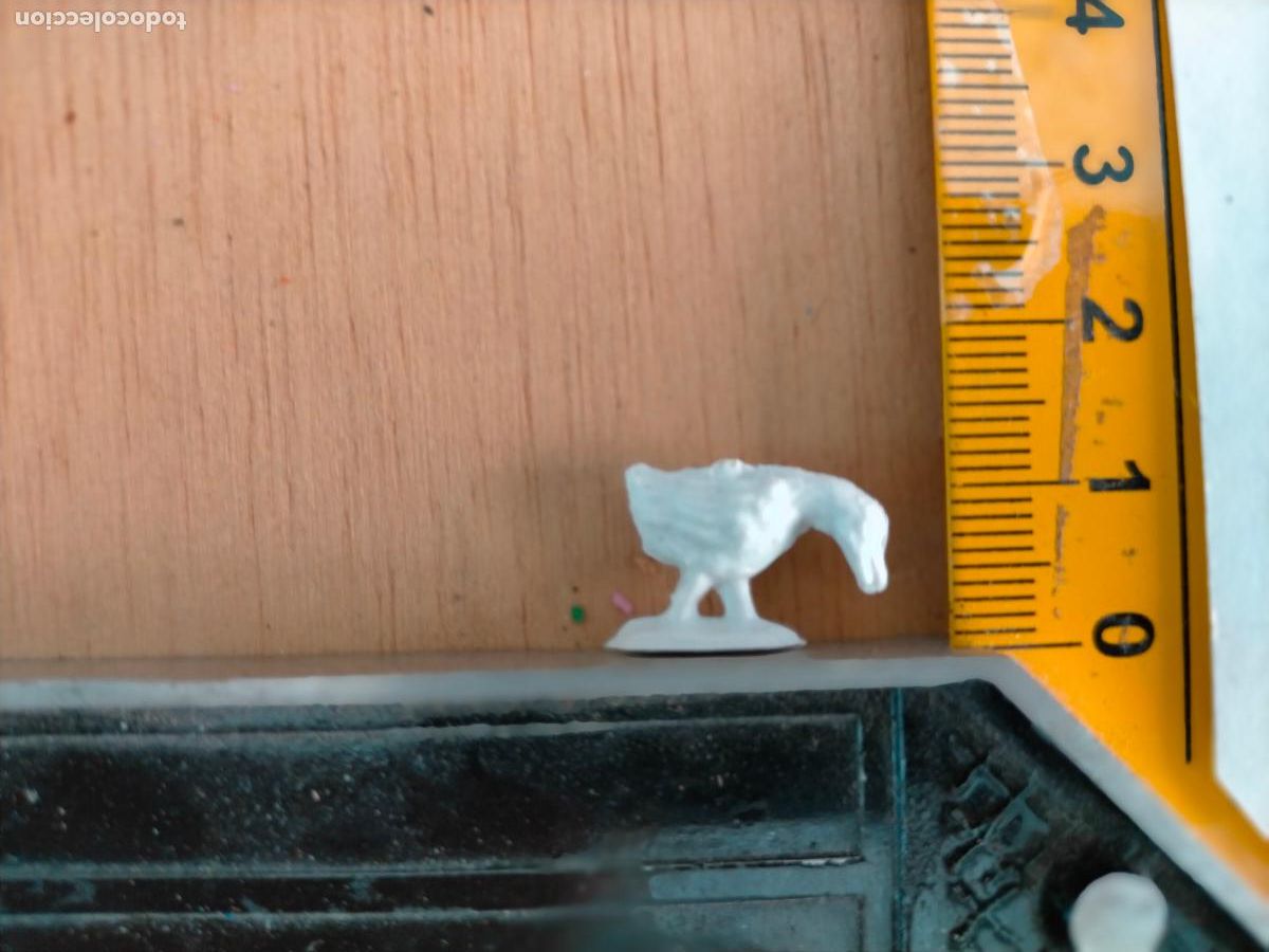 Figuras de Pres&eacute;pios: HAGA SU OFERTA antigua figura de ANIMALES . portal de belen plastico duro nacimiento