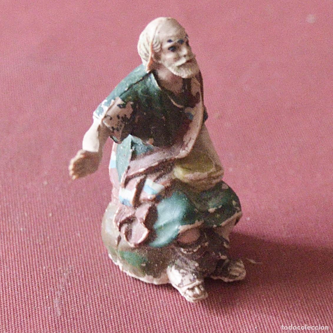 Figuras de Pres&eacute;pios: PASTOR SENTADO - FIGURA DE BELEN O PESEBRE