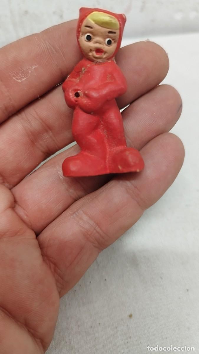 Statuine di Presepe: Antigua figura,escultura de un ni&ntilde;o demonio,diablo.En terracota.