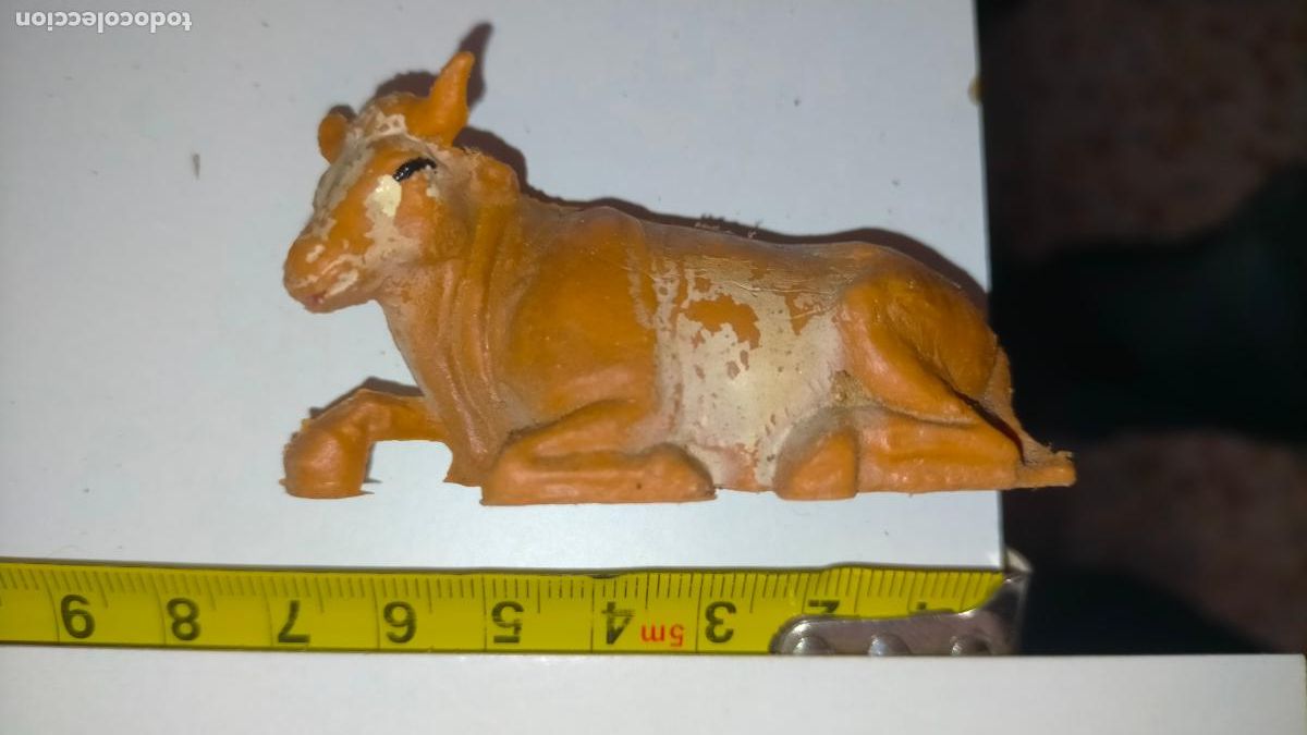 Figuras de Pres&eacute;pios: Figura de portal de bel&eacute;n antigua pl&aacute;stico diro