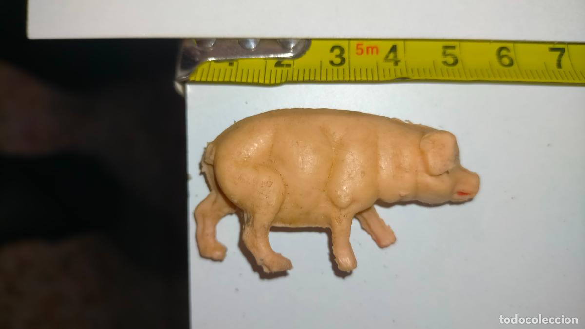 Figuras de Pres&eacute;pios: Figura de portal de bel&eacute;n antigua pl&aacute;stico diro