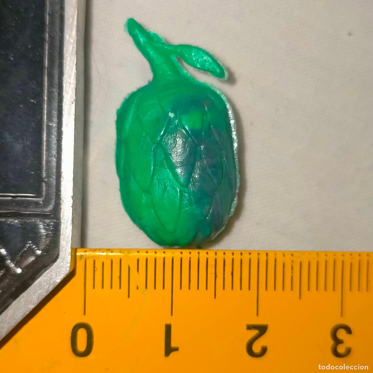 Figuren f&uuml;r Weihnachtskrippen: ANTIGUA FIGURA PORTAL DE BELEN PLASTICO DURO FRUTAS O VERDURAS