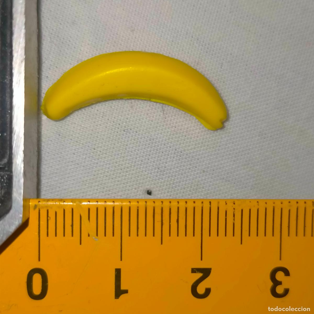 Figuren f&uuml;r Weihnachtskrippen: ANTIGUA FIGURA PORTAL DE BELEN PLASTICO DURO FRUTAS O VERDURAS