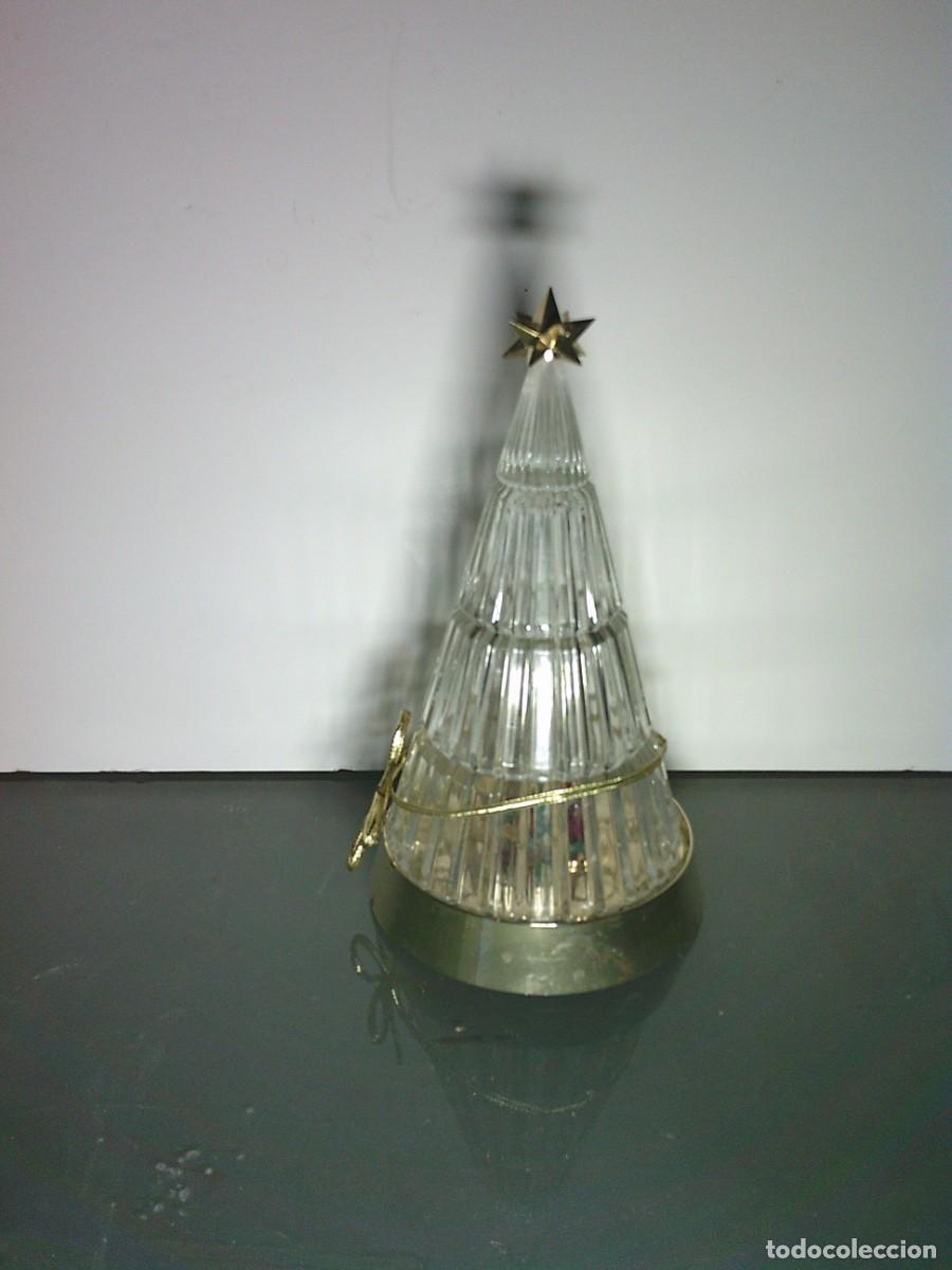 Figuras de Bel&eacute;n: ARBOL DE NAVIDAD DE LA CASA AVON - Foto 3