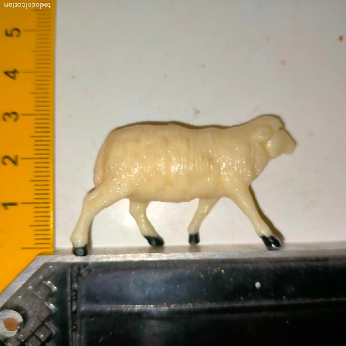 Figuras de Pres&eacute;pios: HAGA SU OFERTA , ANTIGUA FIGURA DE PORTAL DE BELEN PLASTICO DURO - BELENES