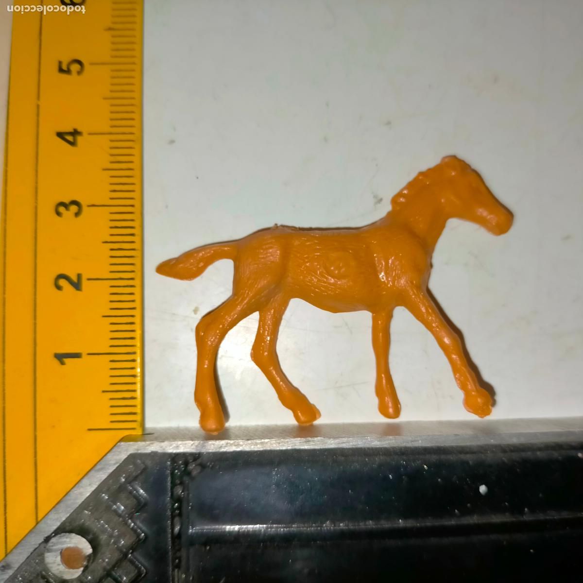 Figuras de Pres&eacute;pios: HAGA SU OFERTA , ANTIGUA FIGURA DE PORTAL DE BELEN PLASTICO DURO - BELENES