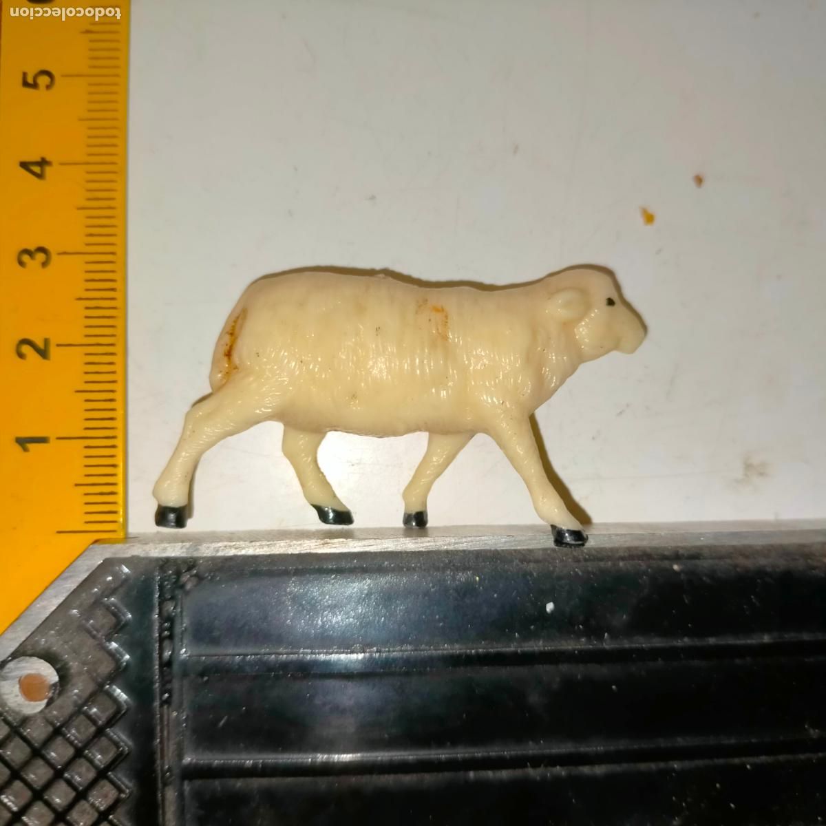 Figuras de Pres&eacute;pios: HAGA SU OFERTA , ANTIGUA FIGURA DE PORTAL DE BELEN PLASTICO DURO - BELENES