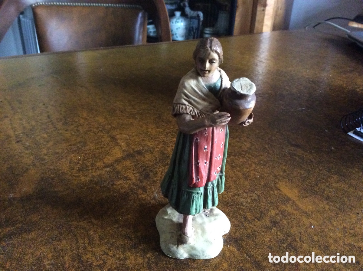 Figuras de Bel&eacute;n: Pastora de Jim&eacute;nez Mariscal - Foto 1