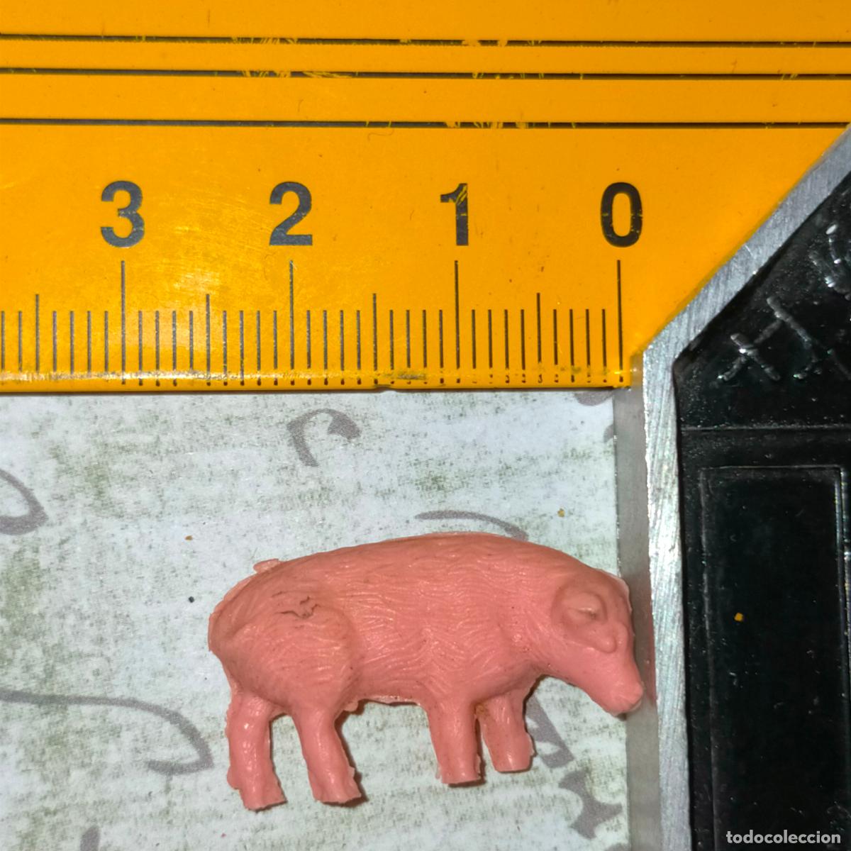 Figuren f&uuml;r Weihnachtskrippen: antigua figura de portal de belen nacimiento plastico duro ANIMAL GRANJA