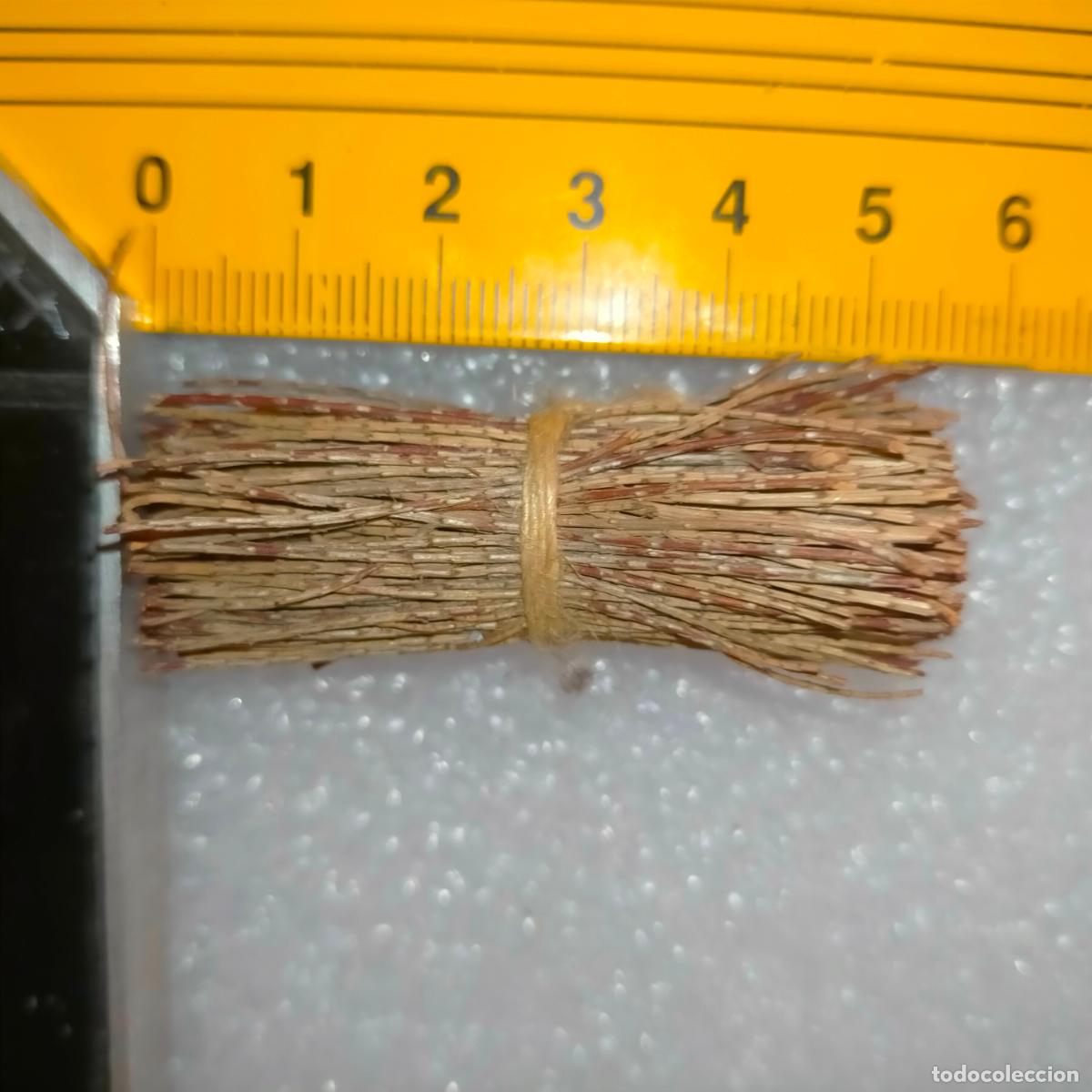 Figuras de Pres&eacute;pios: FIGURA BELEN DECORACION NAVIDE&Ntilde;A BELEN ATADO PAJA BURRO SERONES