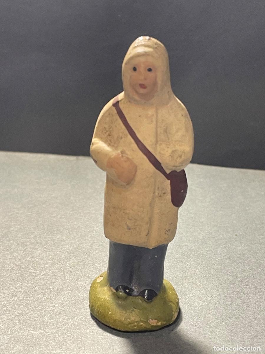 Figuren f&uuml;r Weihnachtskrippen: ANTIGUA FIGURA DE BELEN DE BARRO - TREMENTINNAIRE - 8CM. ESTADO EL QUE SE VE EN LAS IMAGENES