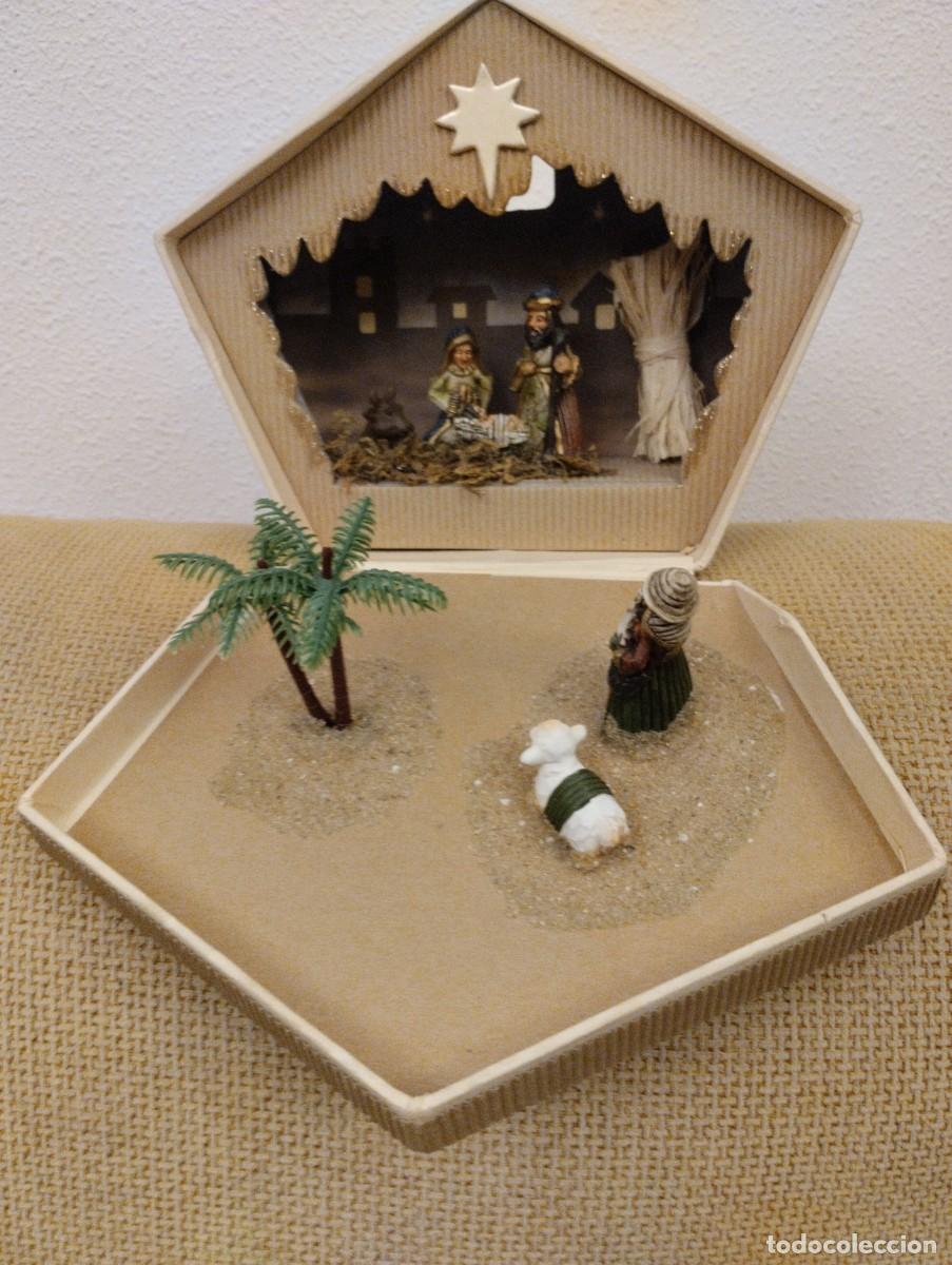 Figuras de Bel&eacute;n: Belen metido en caja abatible - Foto 1