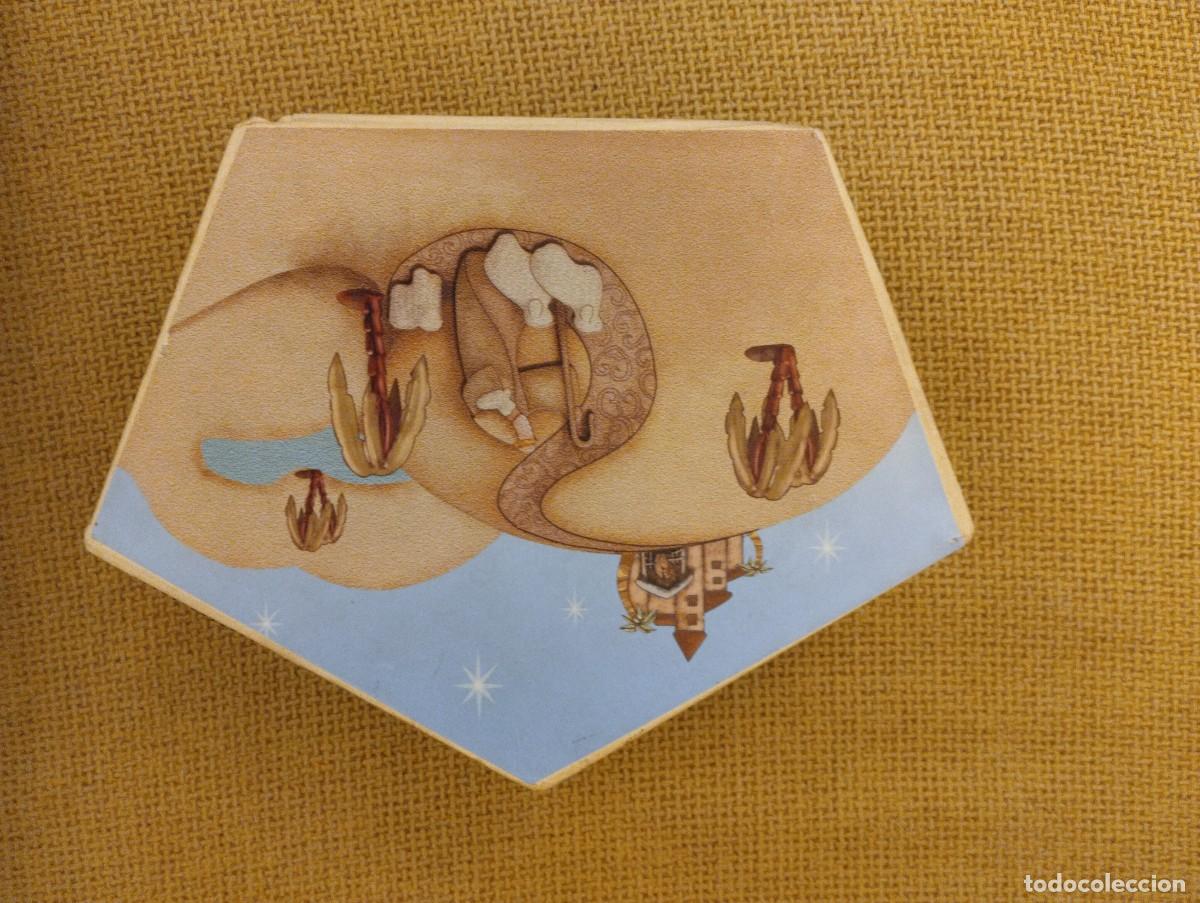 Figuras de Bel&eacute;n: Belen metido en caja abatible - Foto 2