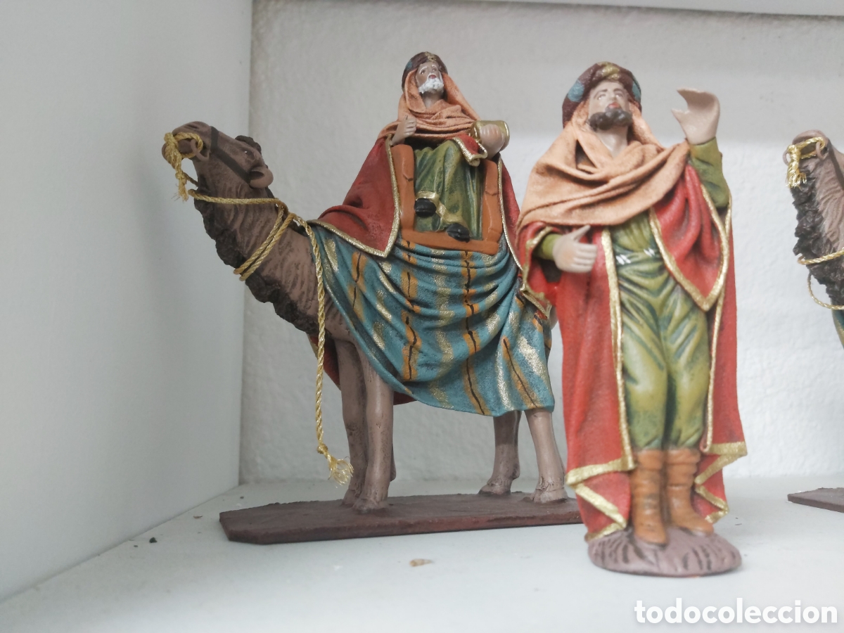 Figuras de Bel&eacute;n: Reyes a camello y pajes. - Foto 3