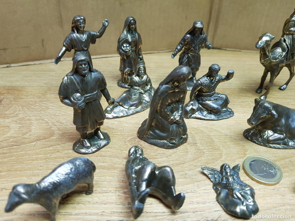 Figuras de Bel&eacute;n: LOTE DE 29 FIGURAS DE BRONCE - Foto 8