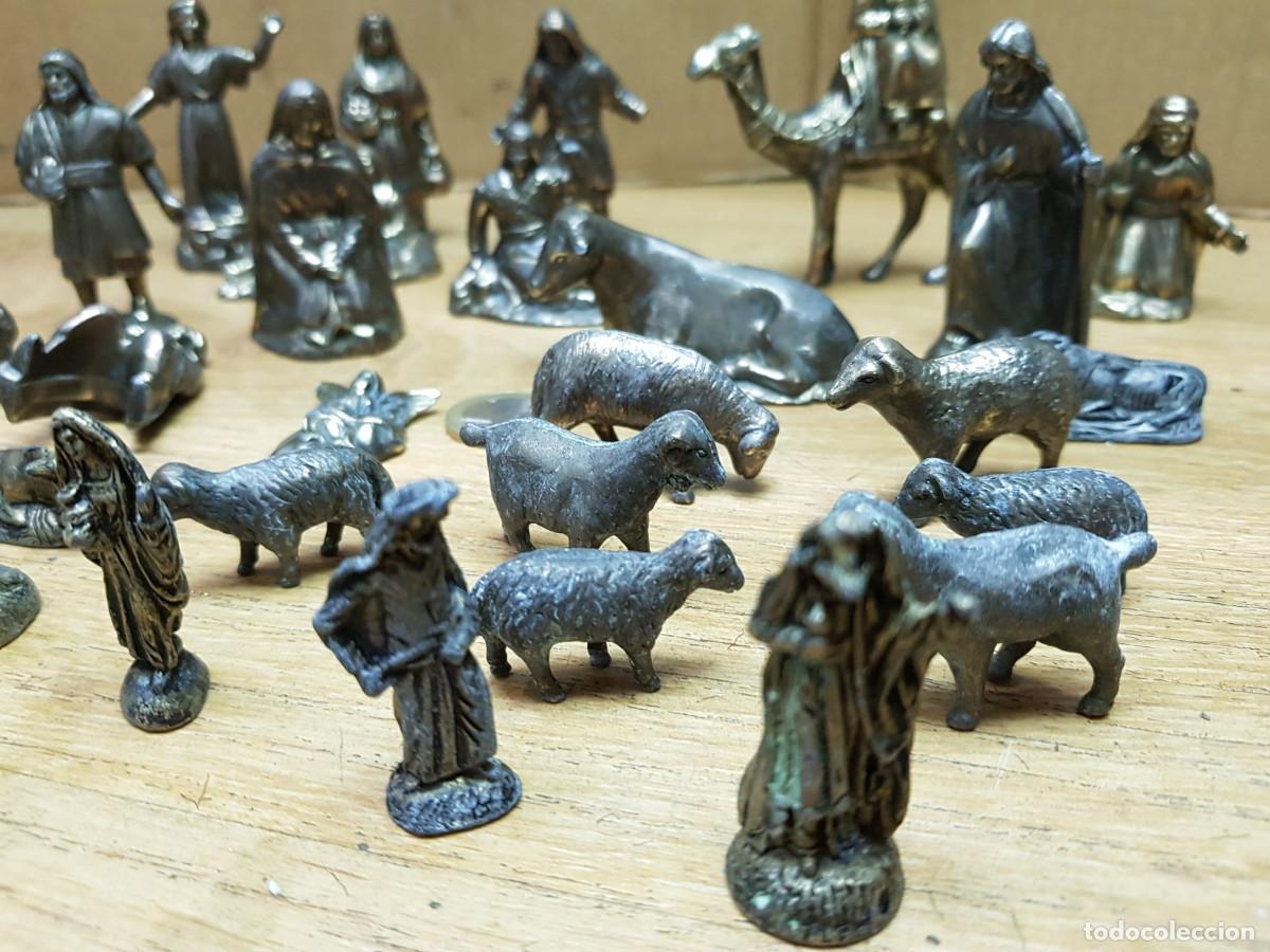 Figuras de Bel&eacute;n: LOTE DE 29 FIGURAS DE BRONCE - Foto 10