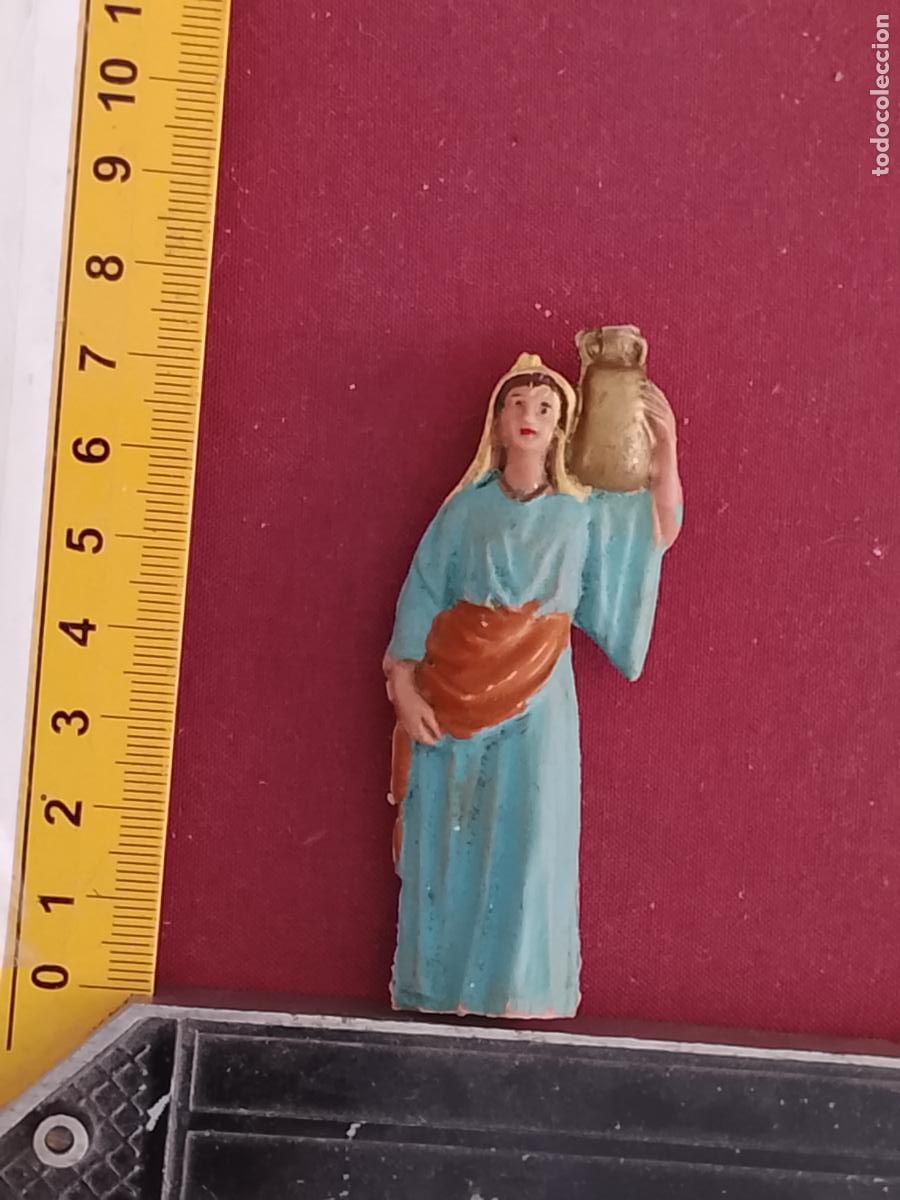 Figuren f&uuml;r Weihnachtskrippen: figura de portal de belen O NACIMIENTO NAVIDAD antigua plastico duro