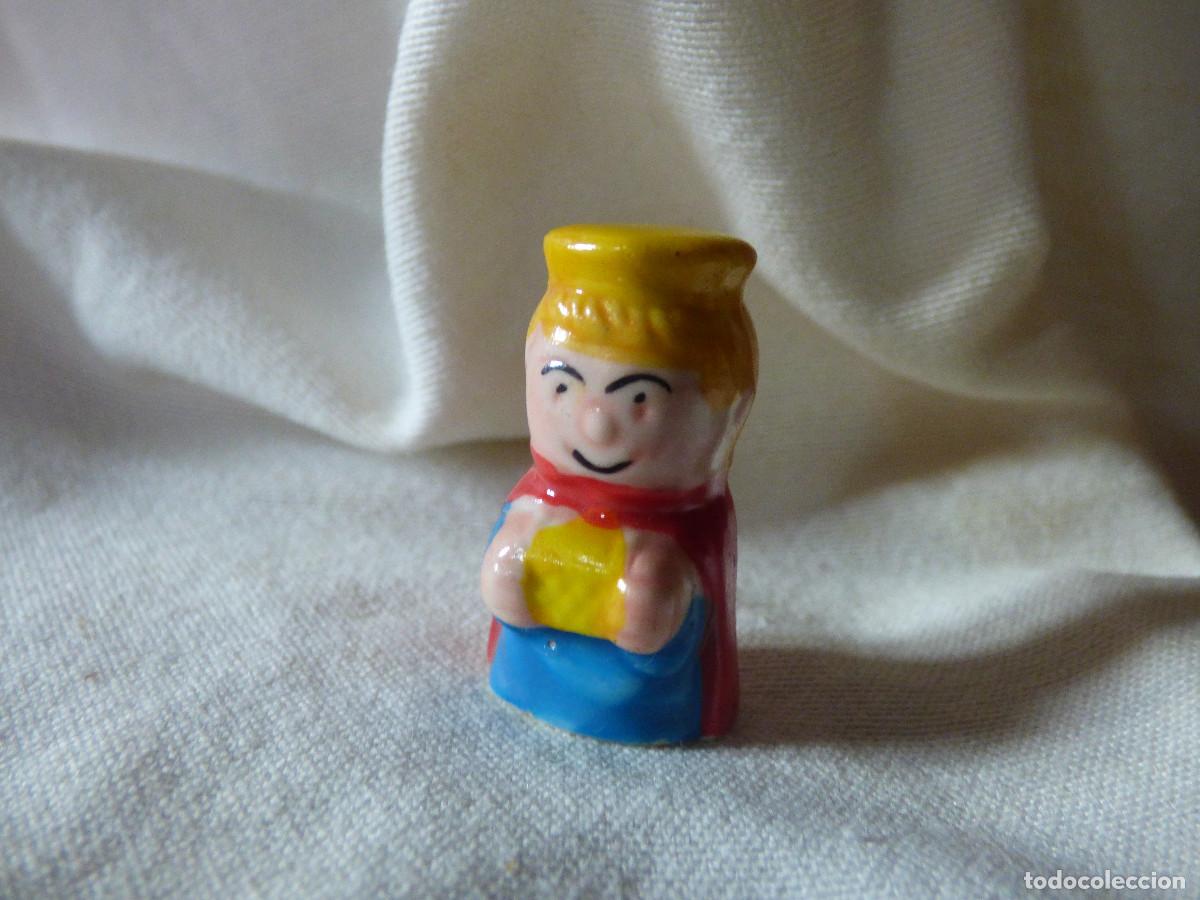 Figuras de Bel&eacute;n: Figuritas del roscon de Reyes. - Foto 1