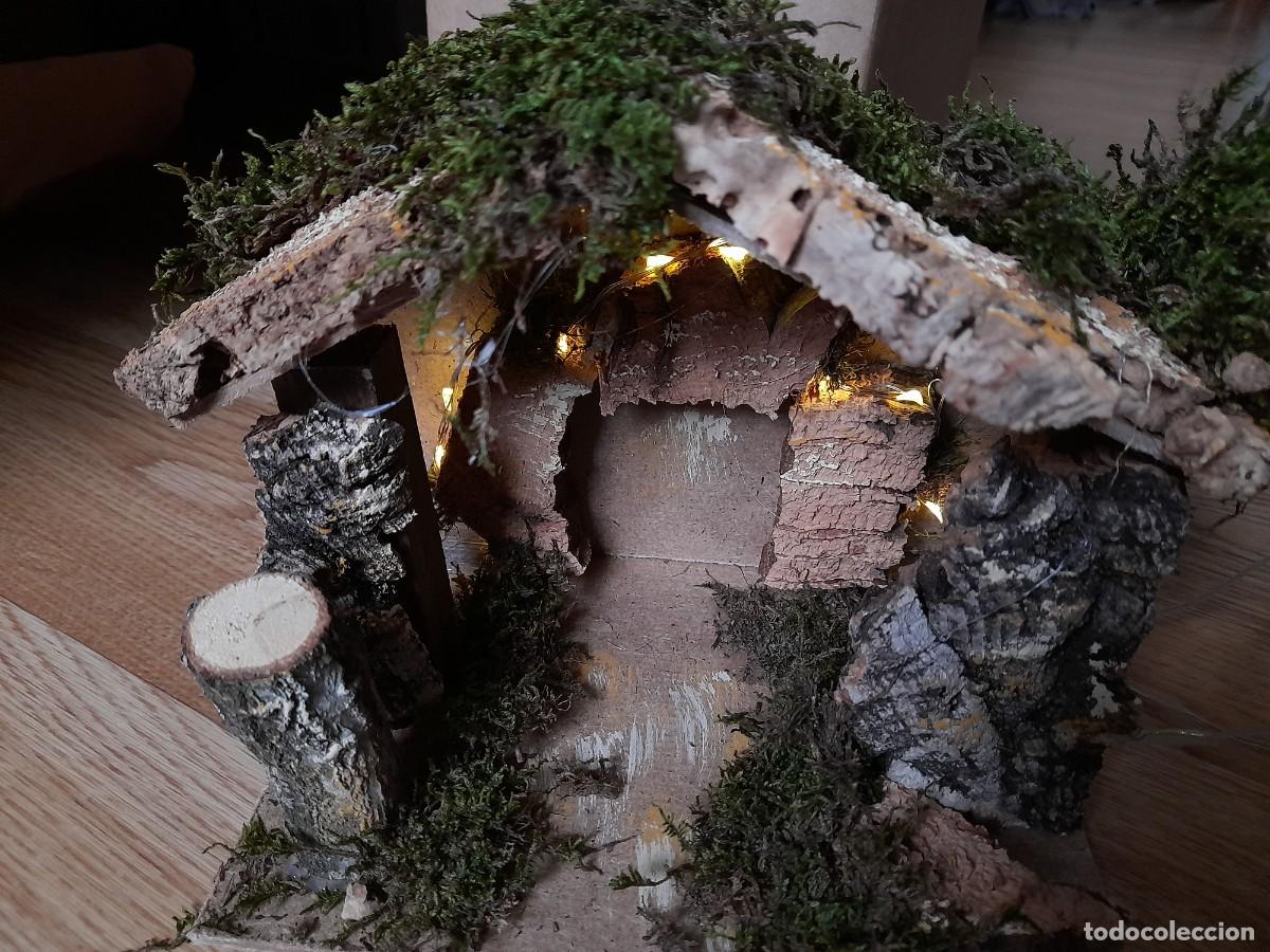 Figuras de Bel&eacute;n: Portal de Belen de madera con luces - Foto 4