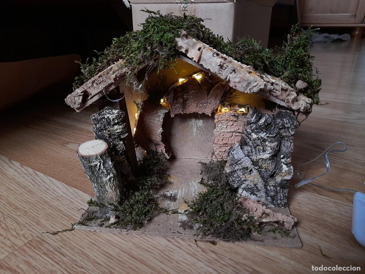 Figuras de Bel&eacute;n: Portal de Belen de madera con luces - Foto 1