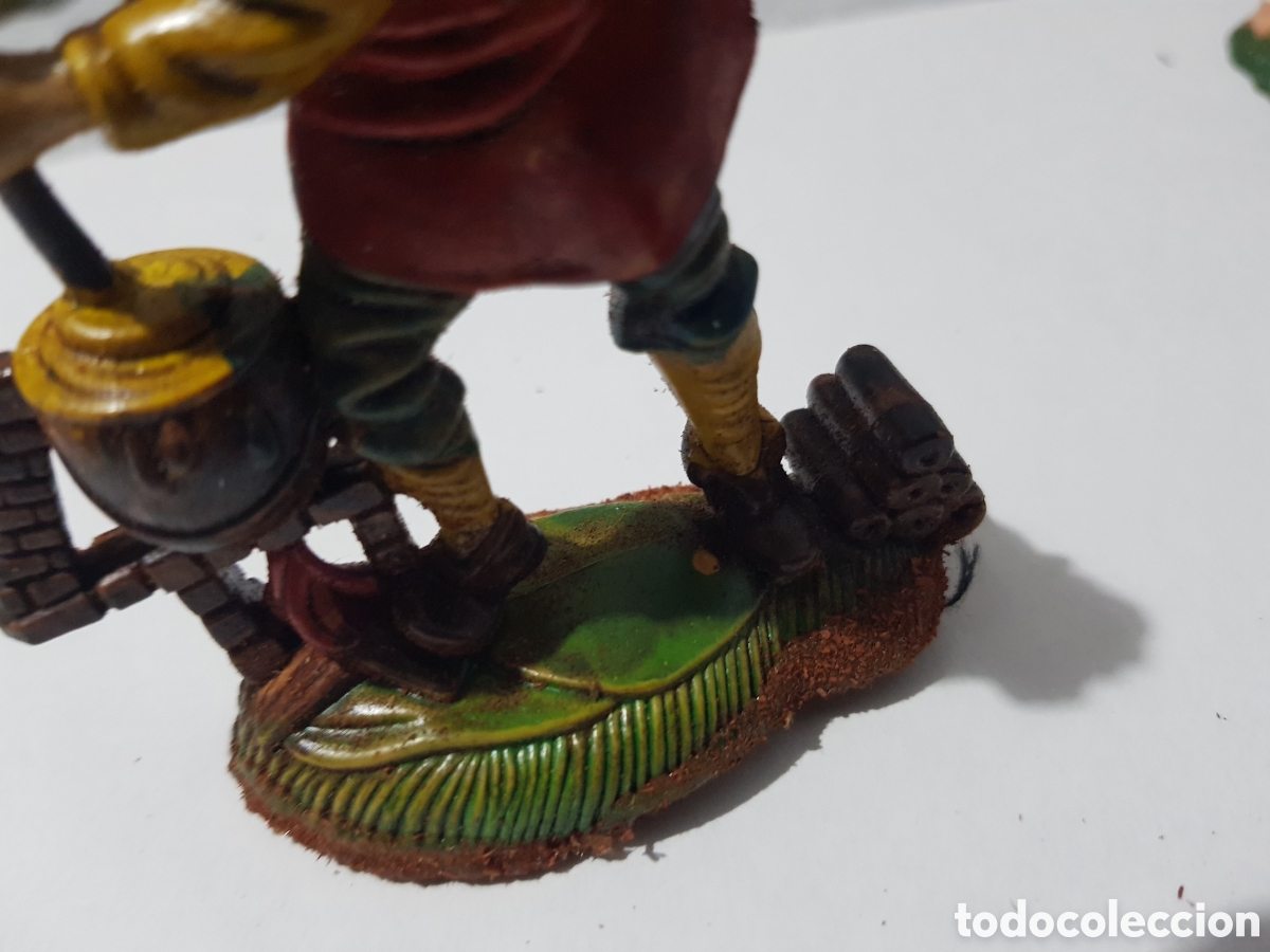 Figuras de Bel&eacute;n: Figura multicolor en plastico duro - Foto 4