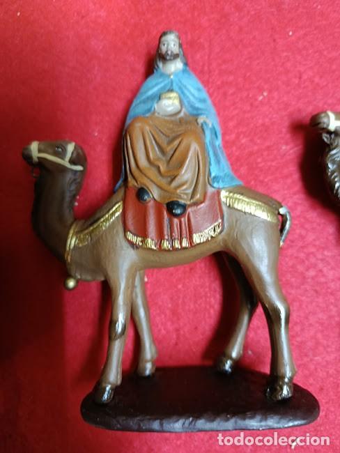 Figuras de Bel&eacute;n: Reyes Magos a camello REF-6243 - Foto 3