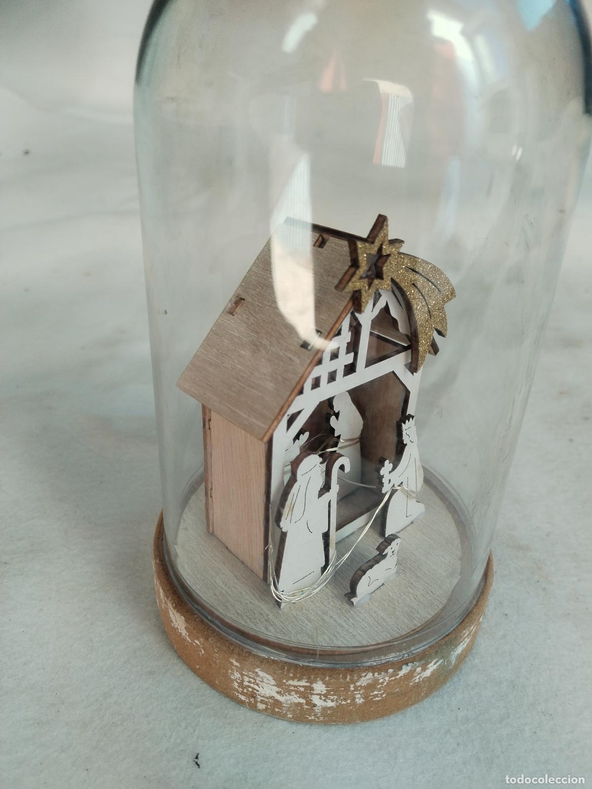 Figuras de Bel&eacute;n: bel&eacute;n de madera en urna de cristal - Foto 4