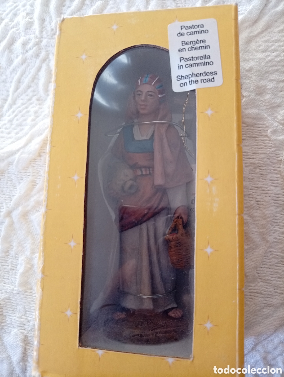 Figuras de Bel&eacute;n: Pastora del camino -Ediciones el Prado- - Foto 1