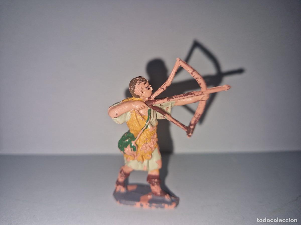 Figuras de Bel&eacute;n: PASTOR CON ARCO Y FLECHA - Foto 1