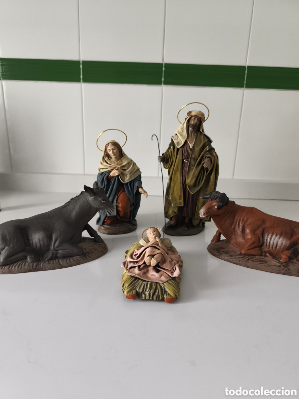 Figuren f&uuml;r Weihnachtskrippen: Antiguo M&iacute;sterio de Barro entelado en buen estado