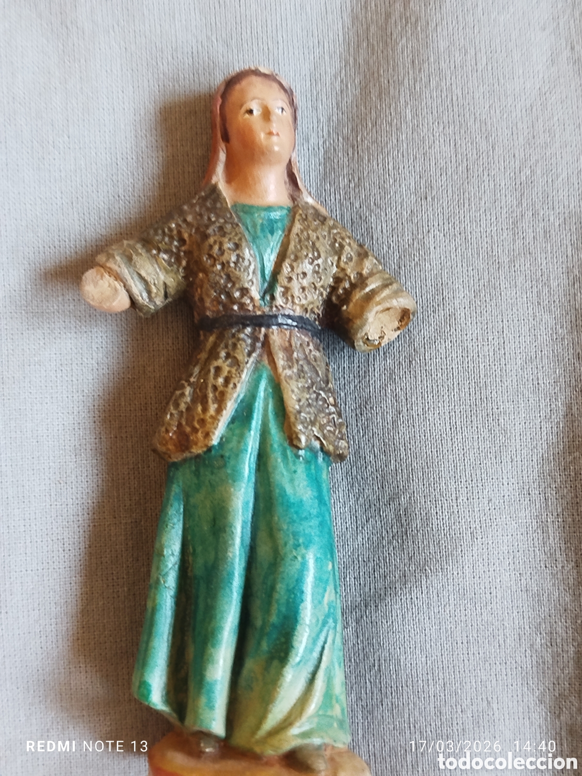 Figuras de Bel&eacute;n: figura barro o terracota pastora para reparar los dos brazos 12 cm