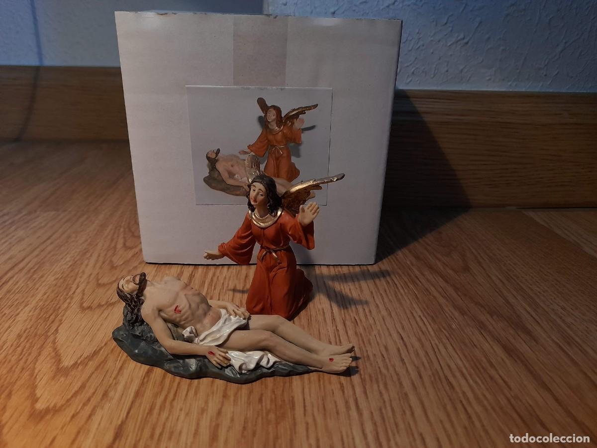 Figuras de Bel&eacute;n: Escena Cristo Yacente - Foto 2