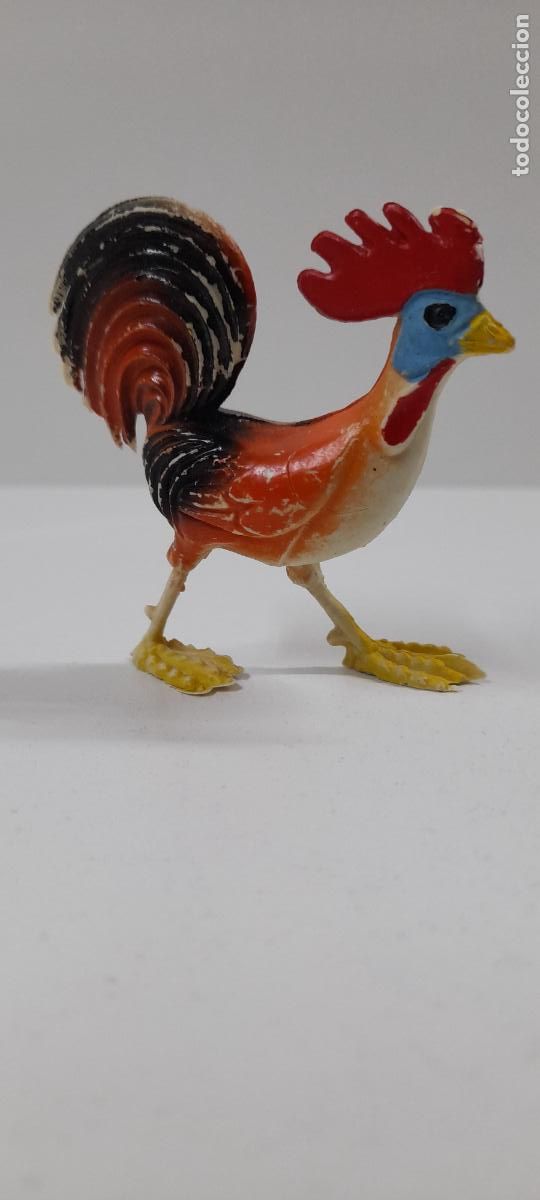 Figuras de Bel&eacute;n: GALLO FIGURA DE BELEN SERIE CABEZONES - CABEZUDOS . REALIZADA POR PECH FERRANDIZ . ORIGINAL A&Ntilde;OS 70