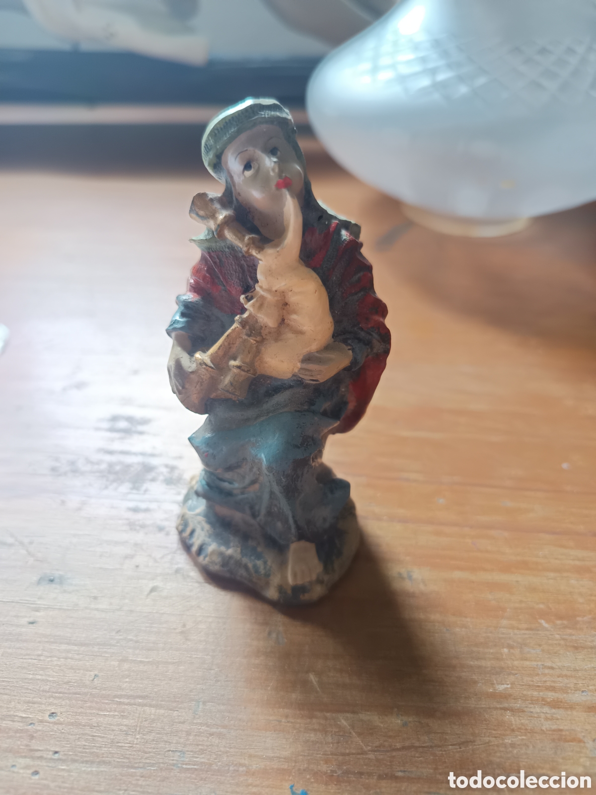 Figuras de Bel&eacute;n: Figura de Bel&eacute;n pastor tocando la gaita,gaitero,9cm, resina