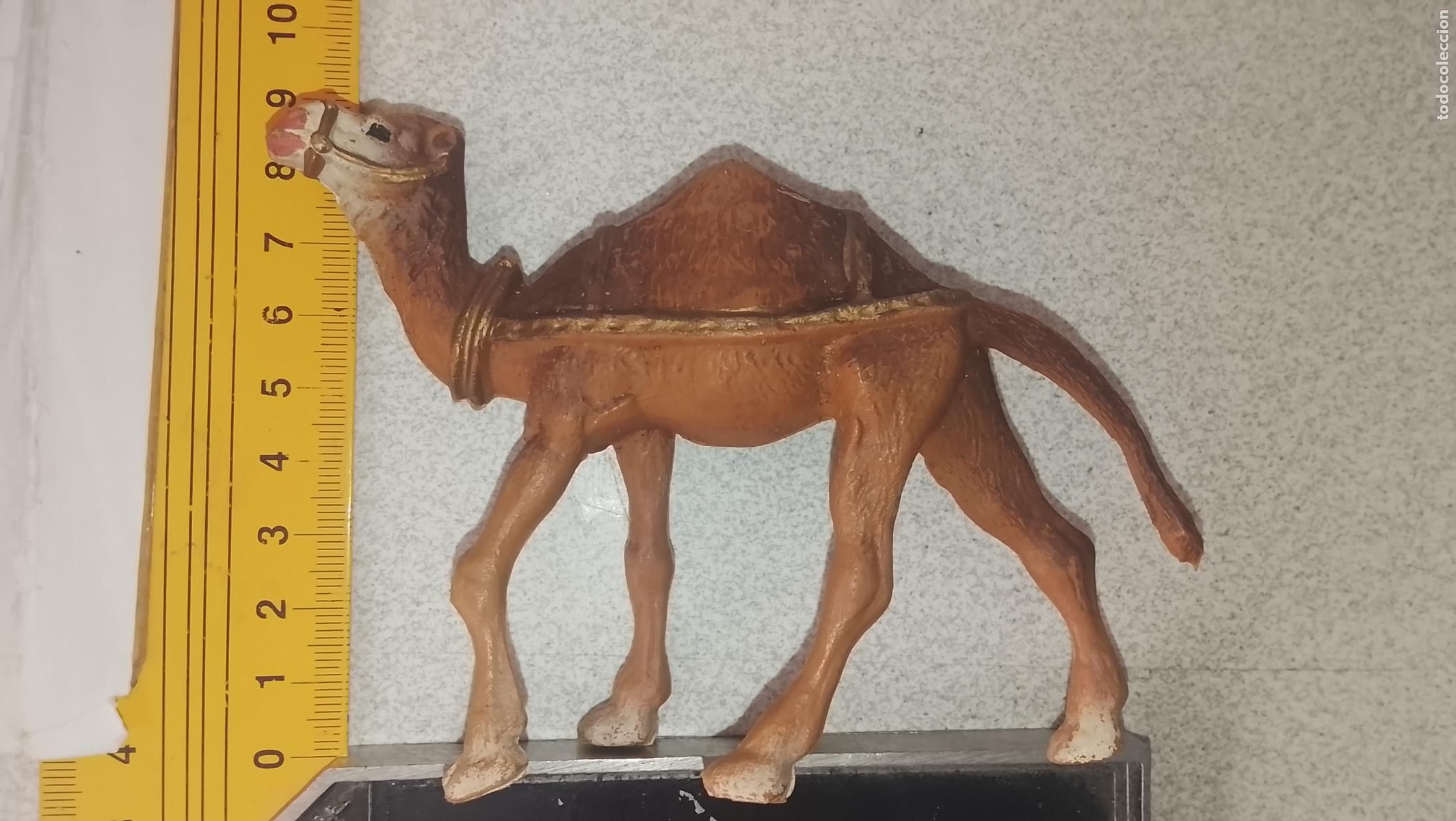 Figuras de Bel&eacute;n: antigua figura de portal de belen plastico duro nacimiento . OFERTA POR LOTES COMBINADOS -