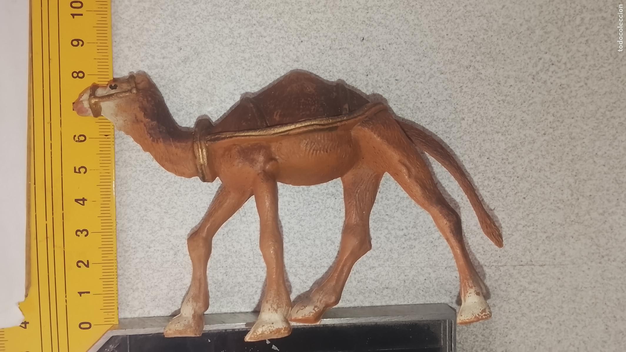 Figuras de Bel&eacute;n: antigua figura de portal de belen plastico duro nacimiento . OFERTA POR LOTES COMBINADOS -