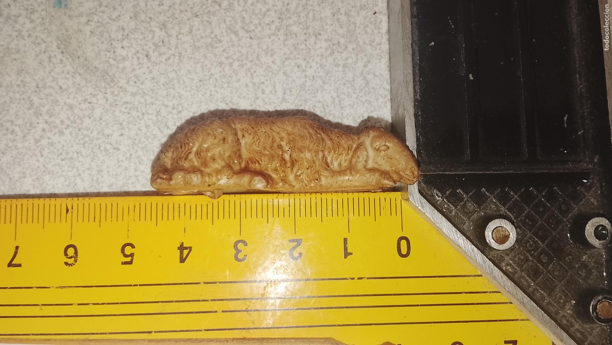 Figuras de Bel&eacute;n: antigua figura de portal de belen plastico duro nacimiento . OFERTA POR LOTES COMBINADOS -