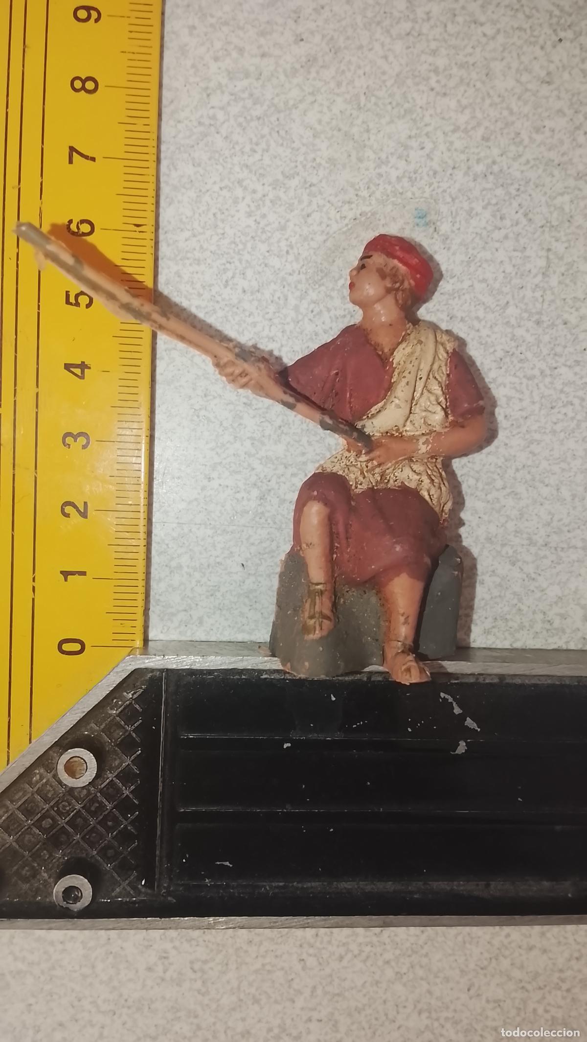 Figuras de Bel&eacute;n: antigua figura de portal de belen plastico duro nacimiento . OFERTA POR LOTES COMBINADOS -