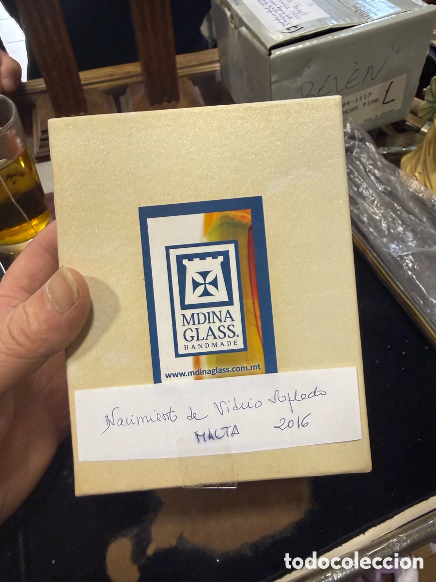 Figuras de Bel&eacute;n: Bonito nacimiento de vidrio soplado, malta