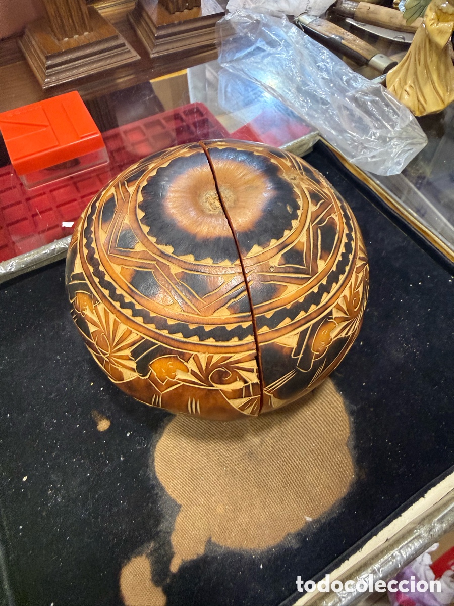 Figuras de Bel&eacute;n: Bonito belen echo dentro de una calabaza