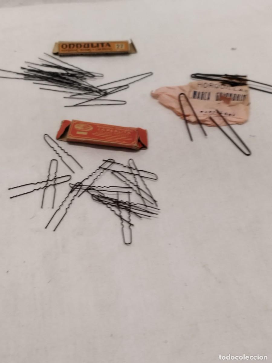 Figuras de Bel&eacute;n: Lote de antiguas horquillas de pelo, con sus cajas originales. Ondulita, la perlita, golondrina.