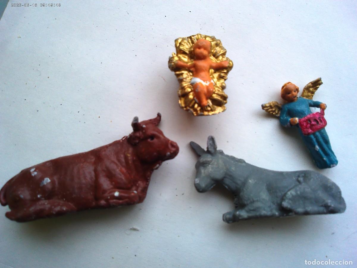 Figuren f&uuml;r Weihnachtskrippen: LOTE DE 4 FIGURAS DEL BELEN DE PLOMO ! : NI&Ntilde;O JESUS, BURRO , BUEY Y ANGEL ANUNCIADOR