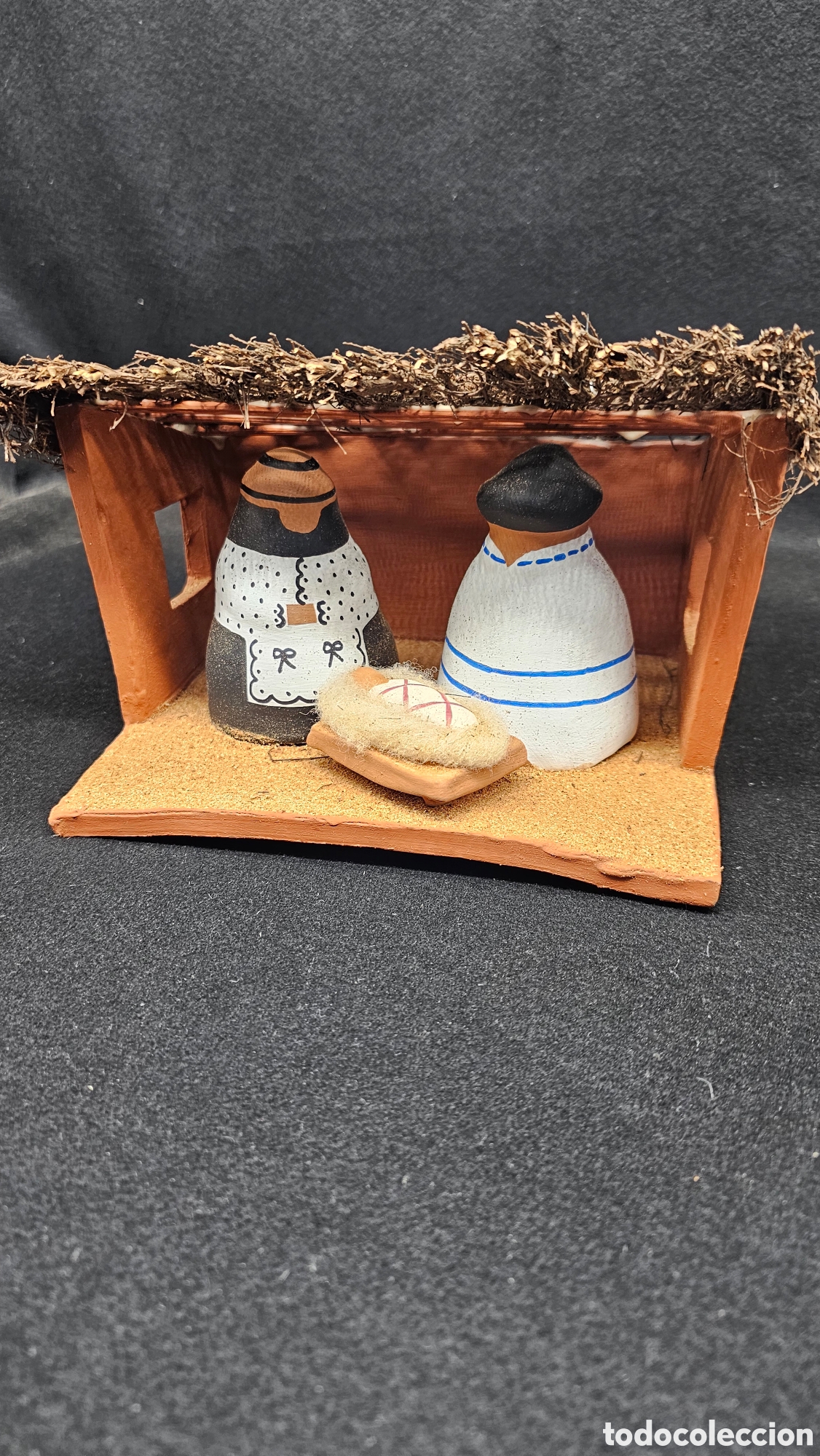 Figuras de Bel&eacute;n: Nacimiento canario de barro