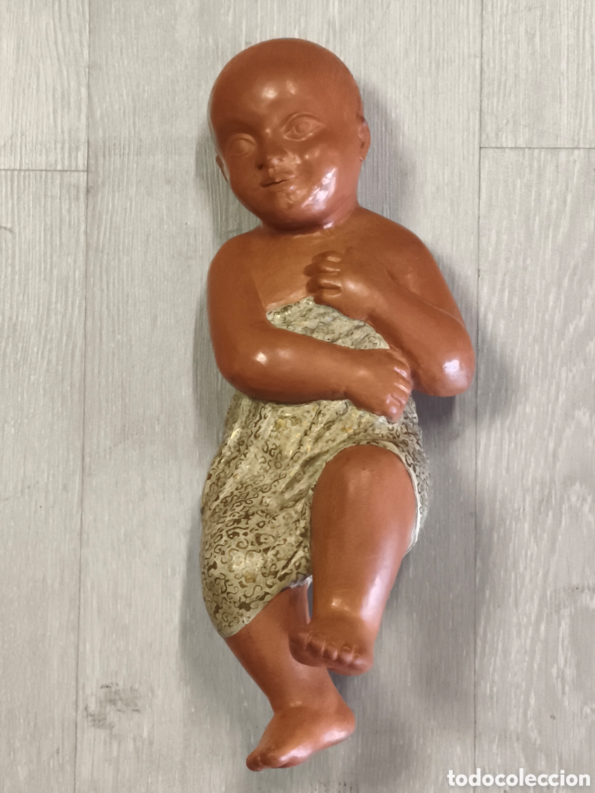 Figuras de Bel&eacute;n: Ni&ntilde;o Jes&uacute;s Bel&eacute;n en terracota 33cm