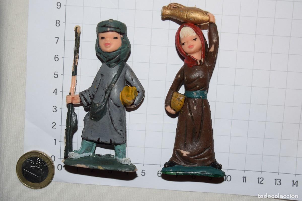 Statuine di Presepe: MIRETE serie estilizada - 2 Antiguas figuras BEL&Eacute;N, pastores - A&ntilde;os 60 / 70 - MADE IN SPAIN - &iexcl;Mira!