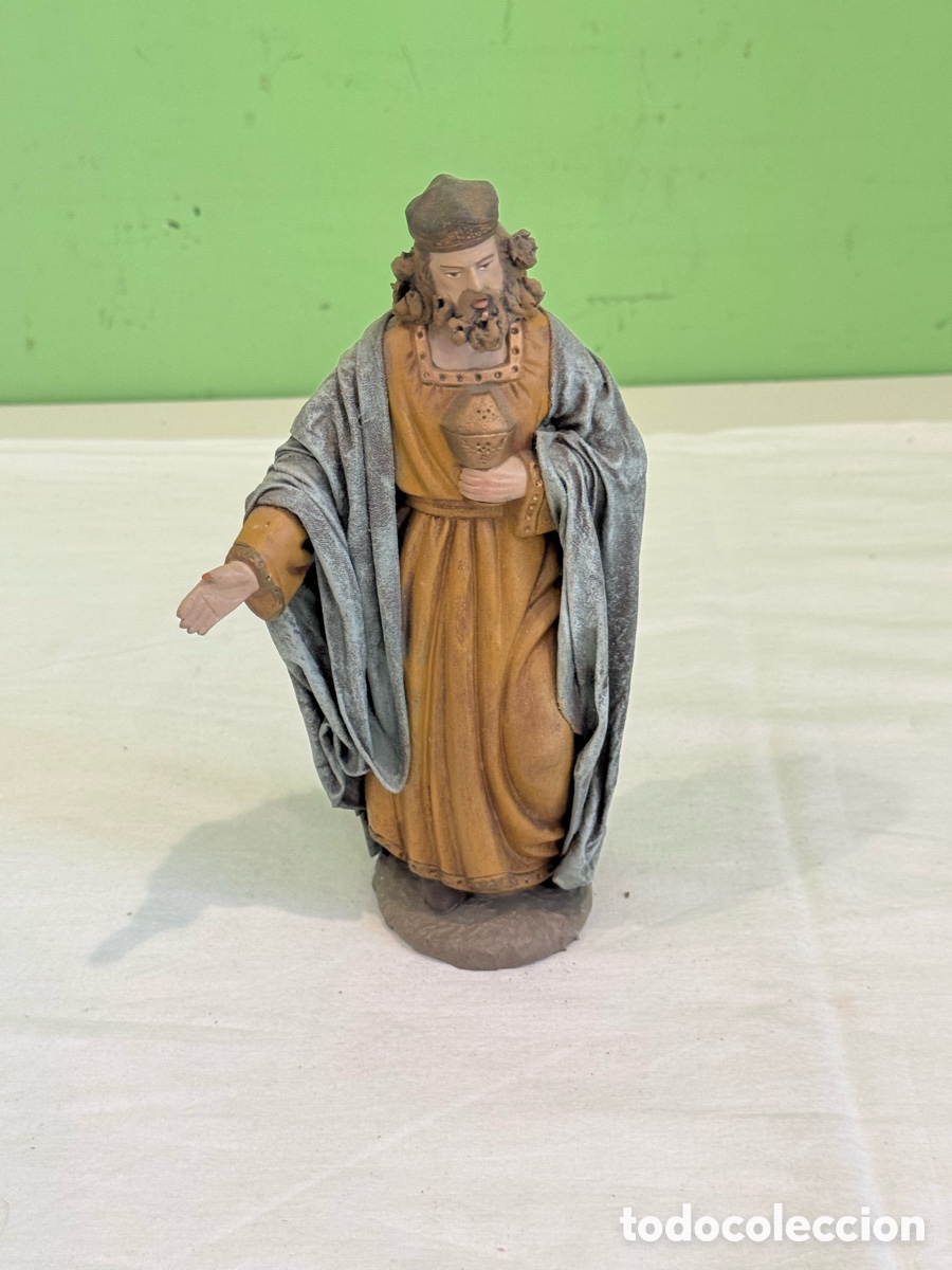 Figuras de Bel&eacute;n: Figura bel&eacute;n antigua J Fern&aacute;ndez escayola policromada rey mago 20 cm Decorarte