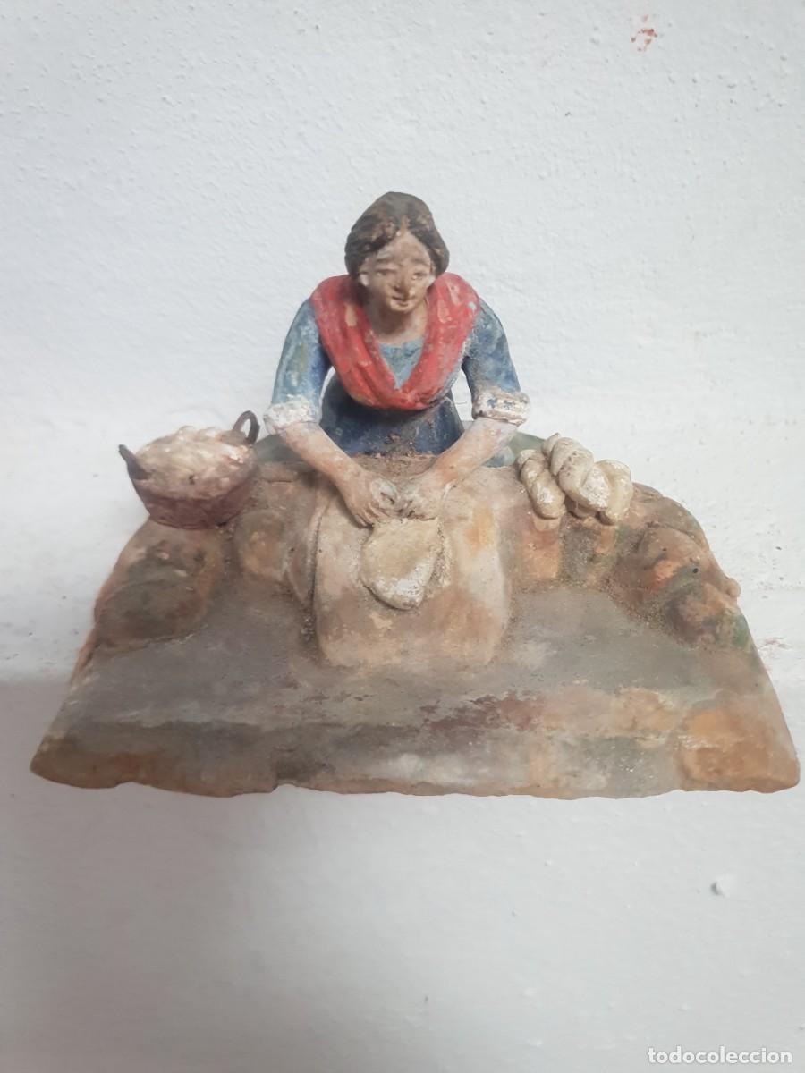 Figuras de Bel&eacute;n: Figura belen antigua terracota lavandera angel martinez puerto santa maria?