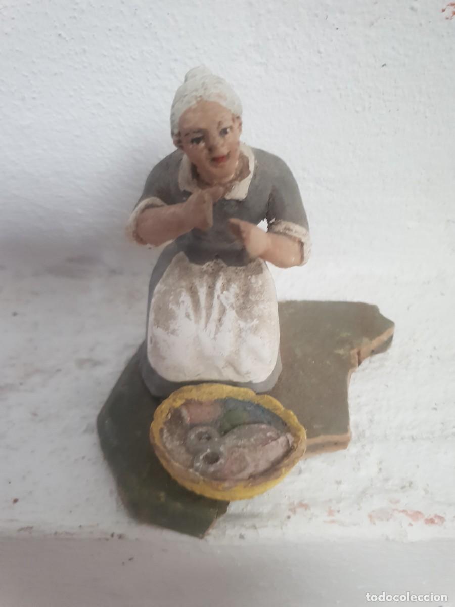 Figuras de Bel&eacute;n: Figura belen antigua terracota mujer &Aacute;ngel Mart&iacute;nez puerto santa maria